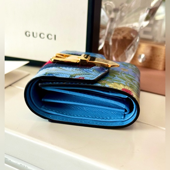 REDUCED Gucci Floral Compact Wallet - Picture 5 of 12